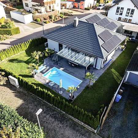 Grosszuegige Unterkunft Mit Terrasse Oberbrechen Zewnętrze zdjęcie