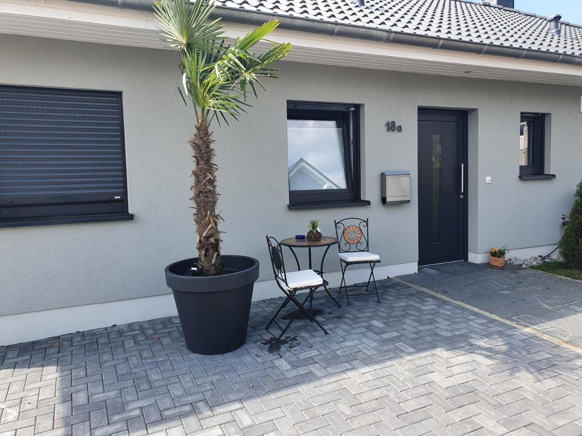 Grosszuegige Unterkunft Mit Terrasse Oberbrechen Zewnętrze zdjęcie